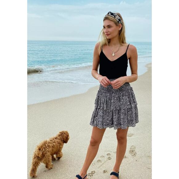 by Anthropologie Smocked Waist Jennalyn Tiered Pull On Mini SkirtWomens Small - Picture 1 of 7
